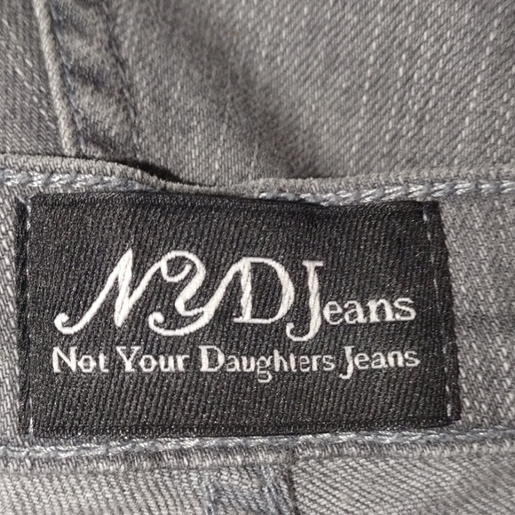 NYDJ ⭐️ Charcoal Gray Embellished Jeans - Picture 8 of 10